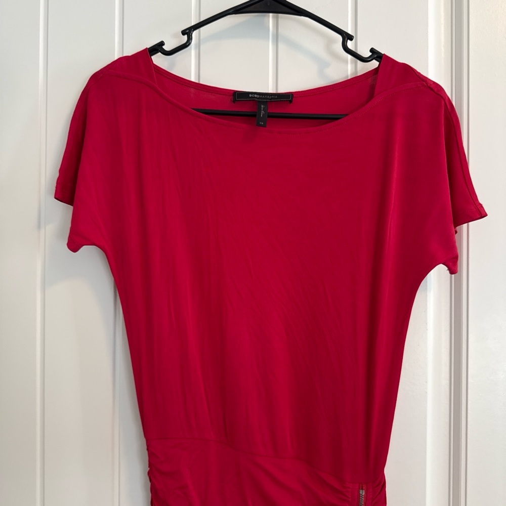 BCBGMAXAZRIA Women’s Red Ruched Bodycon Dress - Picture 5 of 8